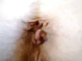 İki seksi kızlar bir topla oyna