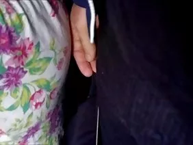 Medeni borcu karşılamak için tırmandı